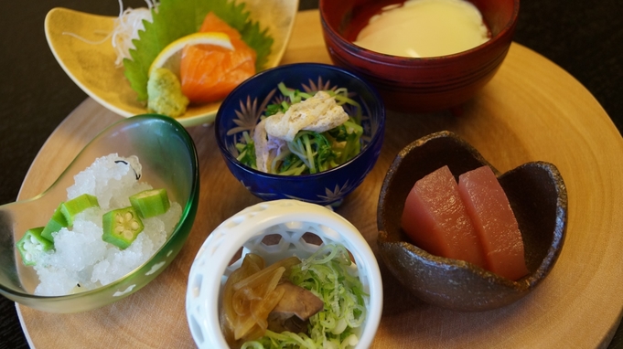 【朝・夕2食付】夕食はうなぎ蒲焼重・朝食はフレンチ。日本三古湯の天然温泉で至福のひととき（通年）